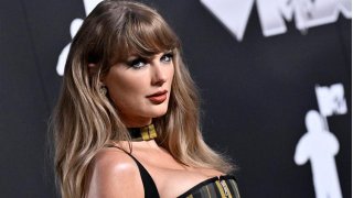 Dünyanın en zengin kadın müzisyeni Taylor Swift'in serveti dudak uçuklattı